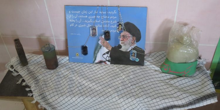 هفته دفاع مقدس در مرکز سروش